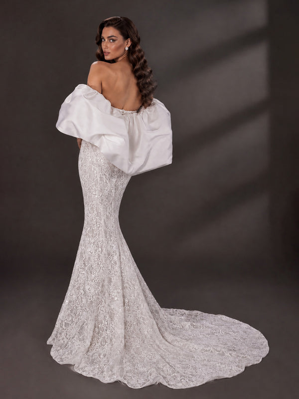 Sweetheart Neck Mermaid Lace Floral Wedding Dress with Detachable Puff Sleeve Bridal Gowns