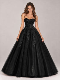 Strapless Sweetheart Tulle Ball Gown Prom Dress with Lace Appliques