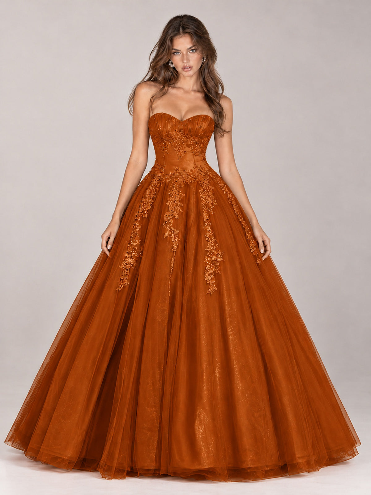 Strapless Sweetheart Tulle Ball Gown Prom Dress with Lace Appliques