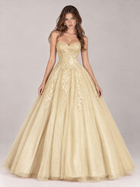 Strapless Sweetheart Tulle Ball Gown Prom Dress with Lace Appliques