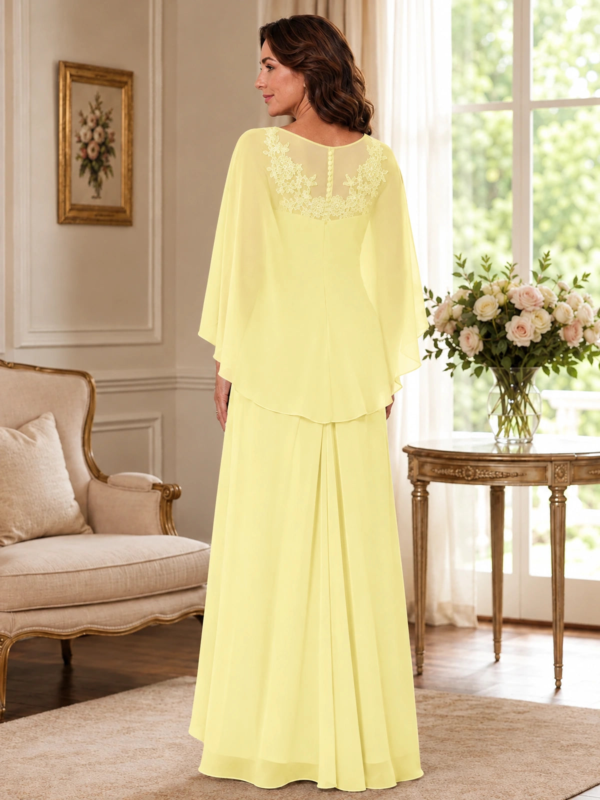 Elegant Chiffon Mother of the Bride Dress with Lace Applique and Cape Sleeves