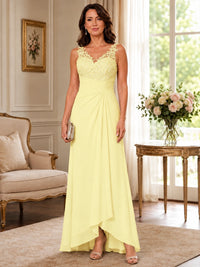 Elegant Chiffon Mother of the Bride Dress with Lace Applique and Cape Sleeves
