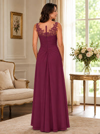 Elegant Chiffon Mother of the Bride Dress with Lace Applique and Cape Sleeves