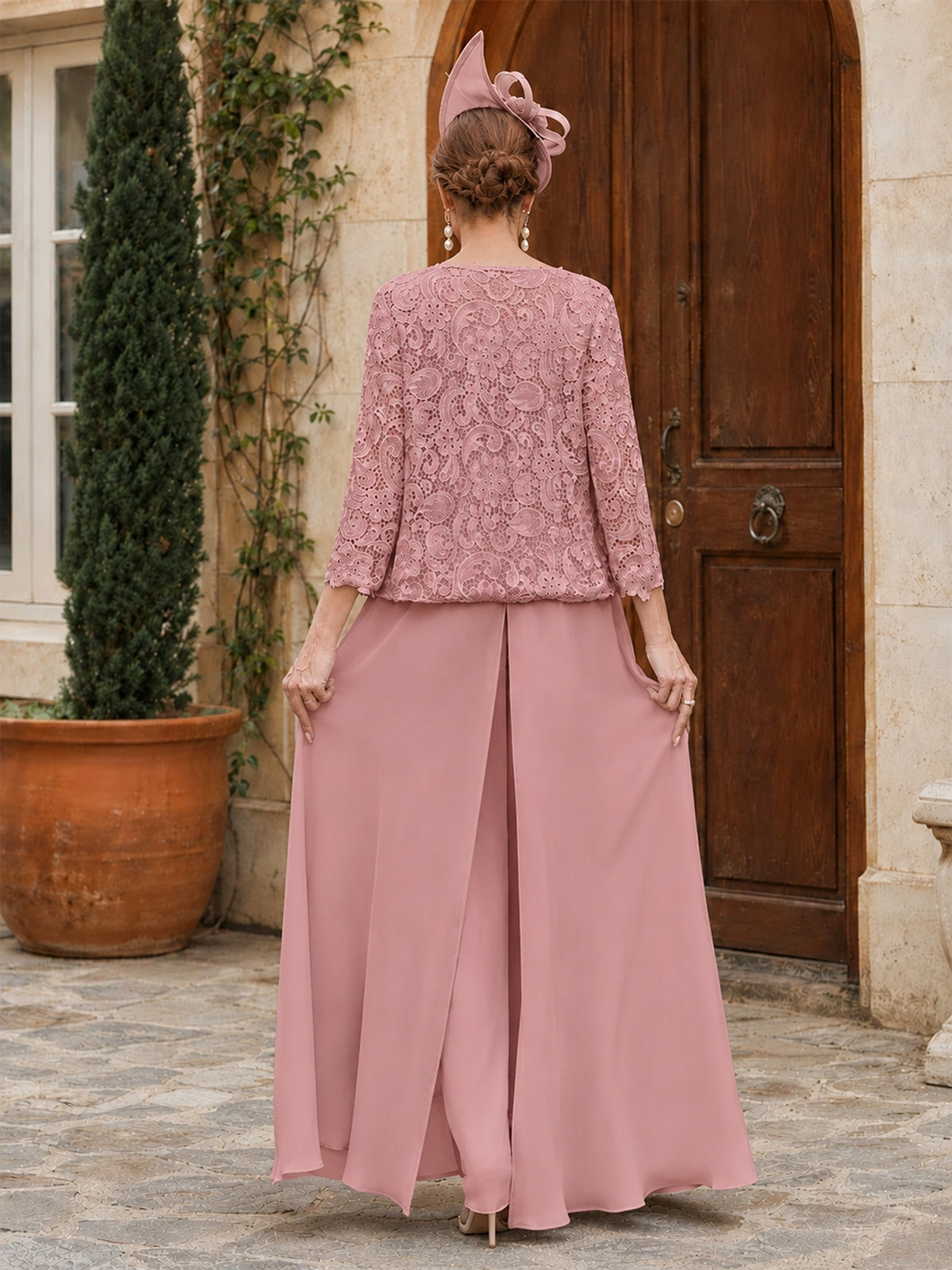 Elegant 3-Piece Chiffon Mother of the Bride Pantsuit with Floral Applique Jacket