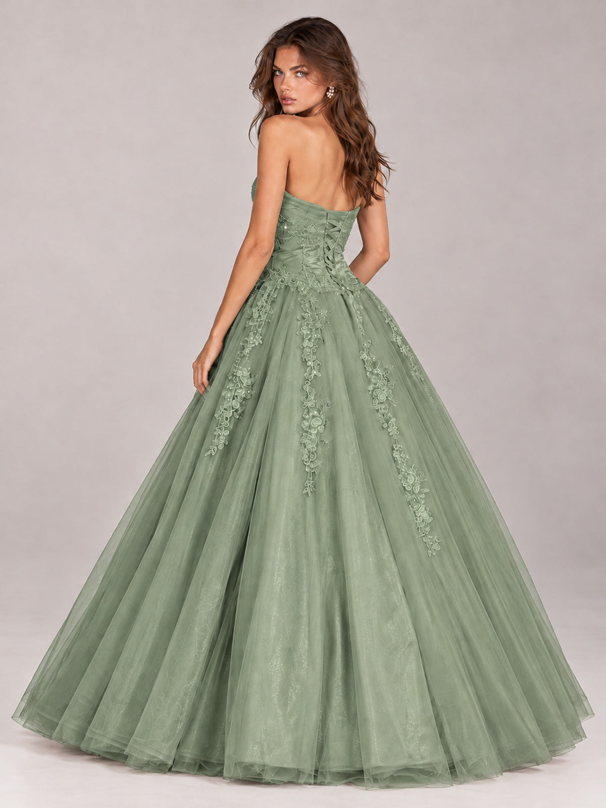 Strapless Sweetheart Tulle Ball Gown Prom Dress with Lace Appliques
