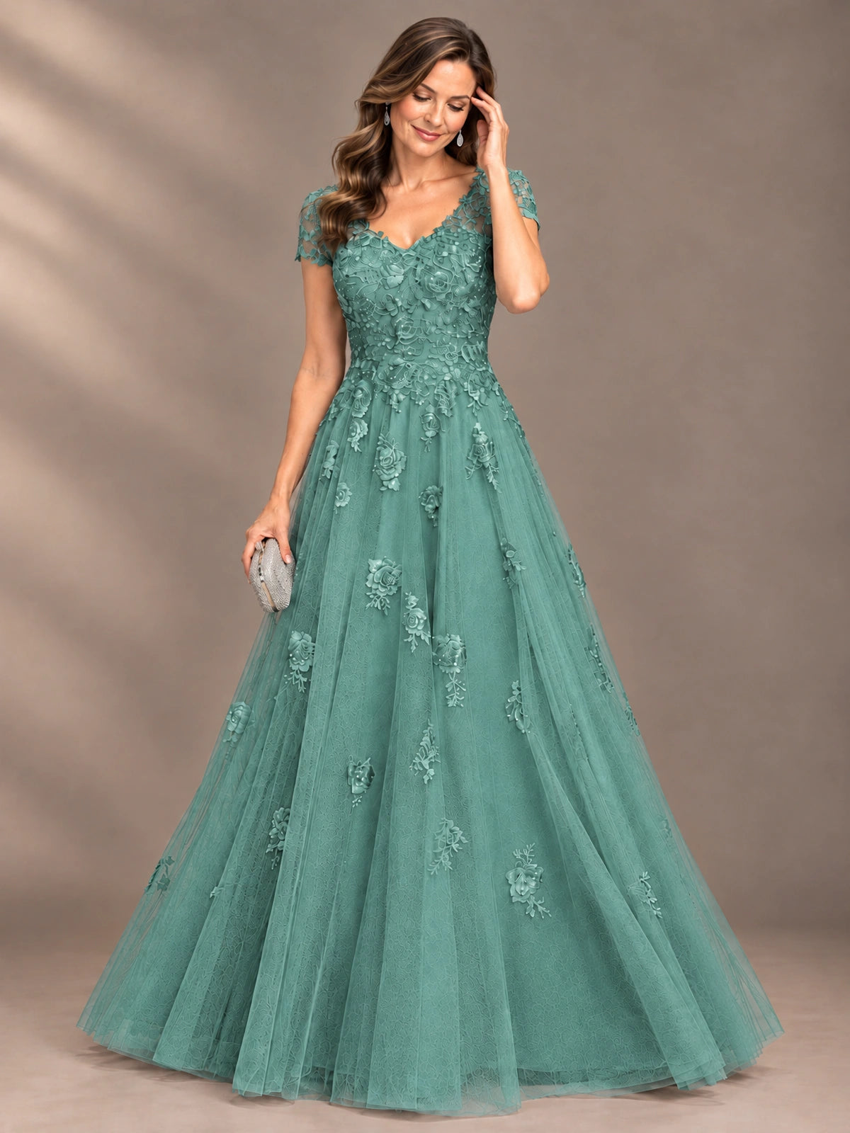 Lace Appliques A-line Mother of The Bride Dresses with Short Sleeves