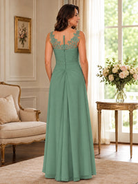 Elegant Chiffon Mother of the Bride Dress with Lace Applique and Cape Sleeves