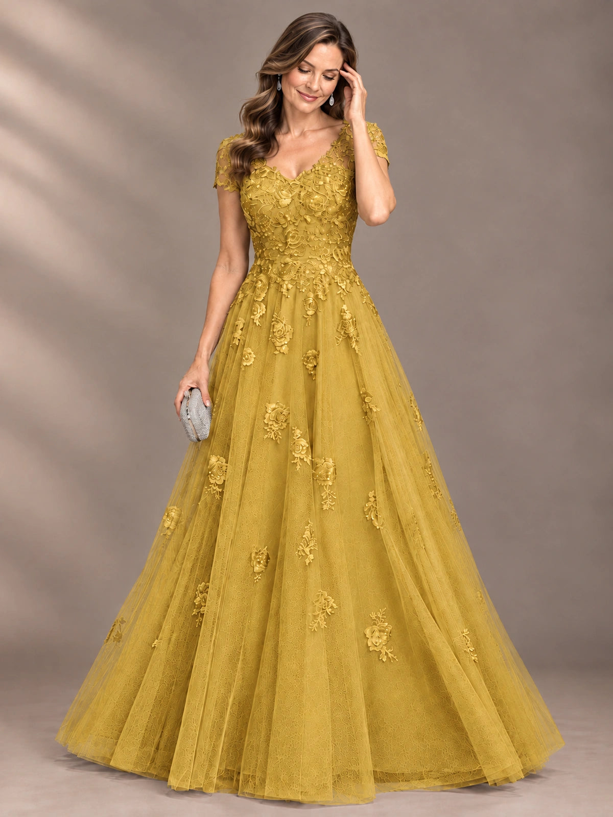 Lace Appliques A-line Mother of The Bride Dresses with Short Sleeves