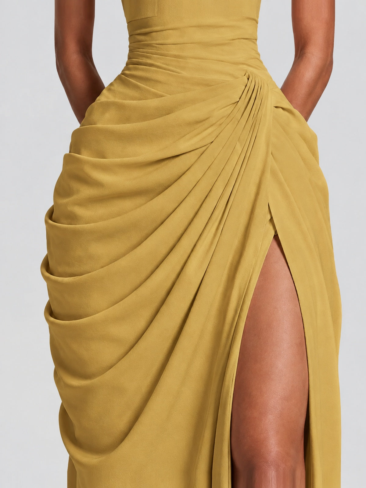 Ruched Halter Neck High-Slit Prom & Evening Dress