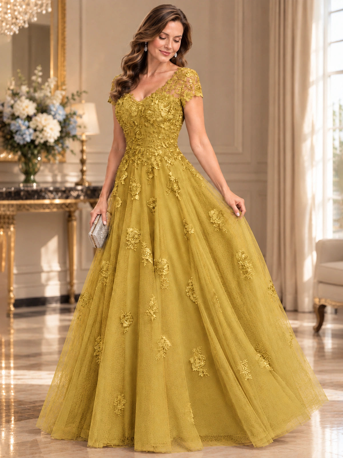 Lace Appliques A-line Mother of The Bride Dresses with Short Sleeves