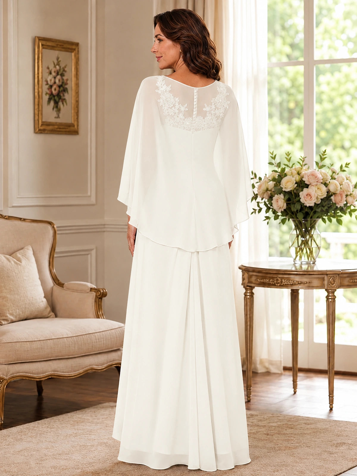 Elegant Chiffon Mother of the Bride Dress with Lace Applique and Cape Sleeves