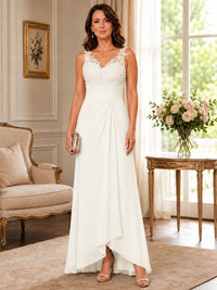 Elegant Chiffon Mother of the Bride Dress with Lace Applique and Cape Sleeves