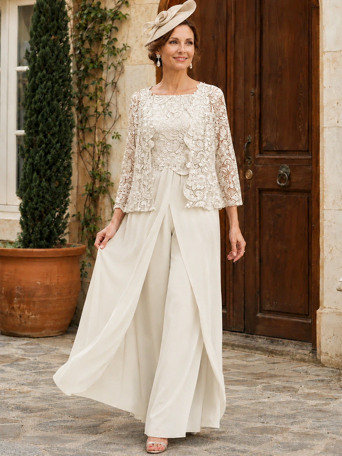 Elegant 3-Piece Chiffon Mother of the Bride Pantsuit with Floral Applique Jacket