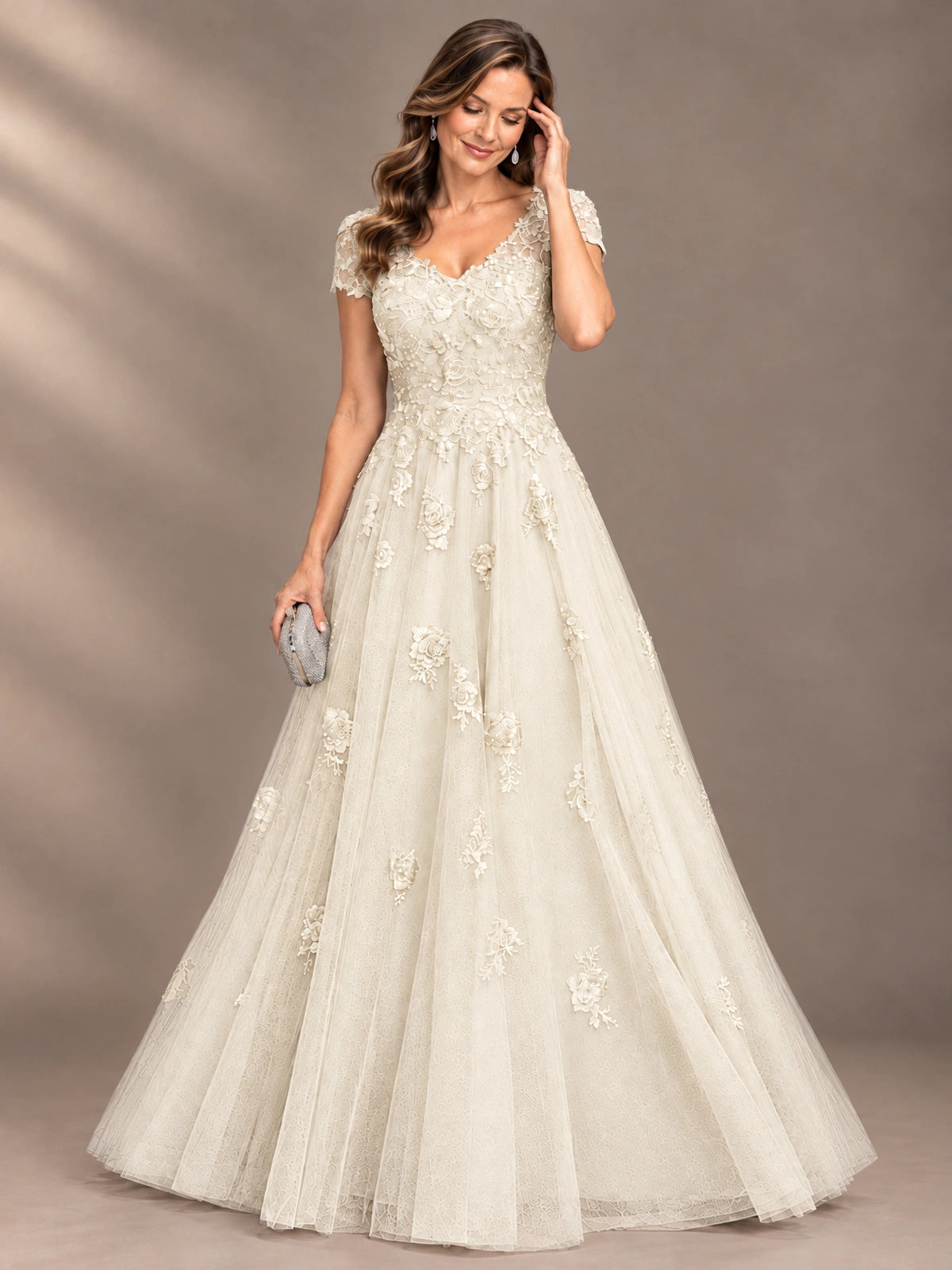 Lace Appliques A-line Mother of The Bride Dresses with Short Sleeves