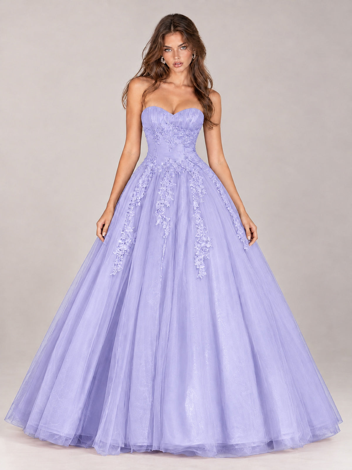 Strapless Sweetheart Tulle Ball Gown Prom Dress with Lace Appliques