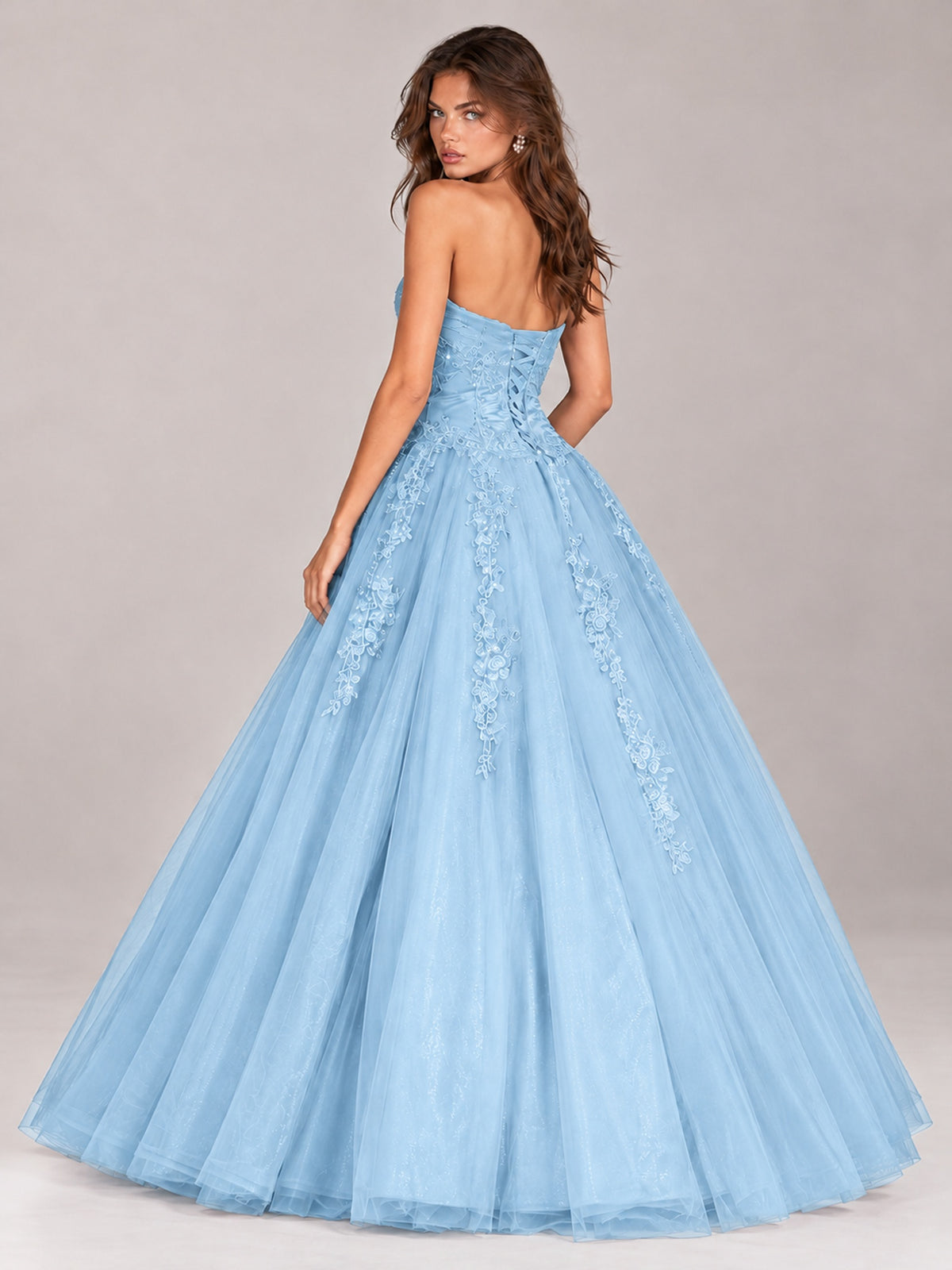 Strapless Sweetheart Tulle Ball Gown Prom Dress with Lace Appliques