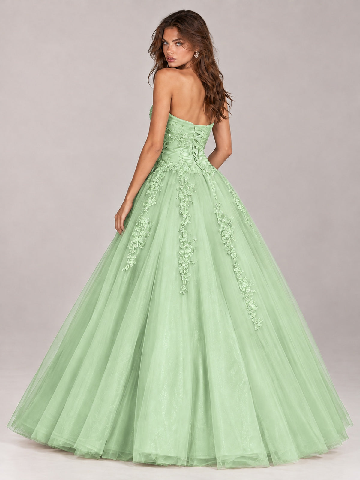 Strapless Sweetheart Tulle Ball Gown Prom Dress with Lace Appliques