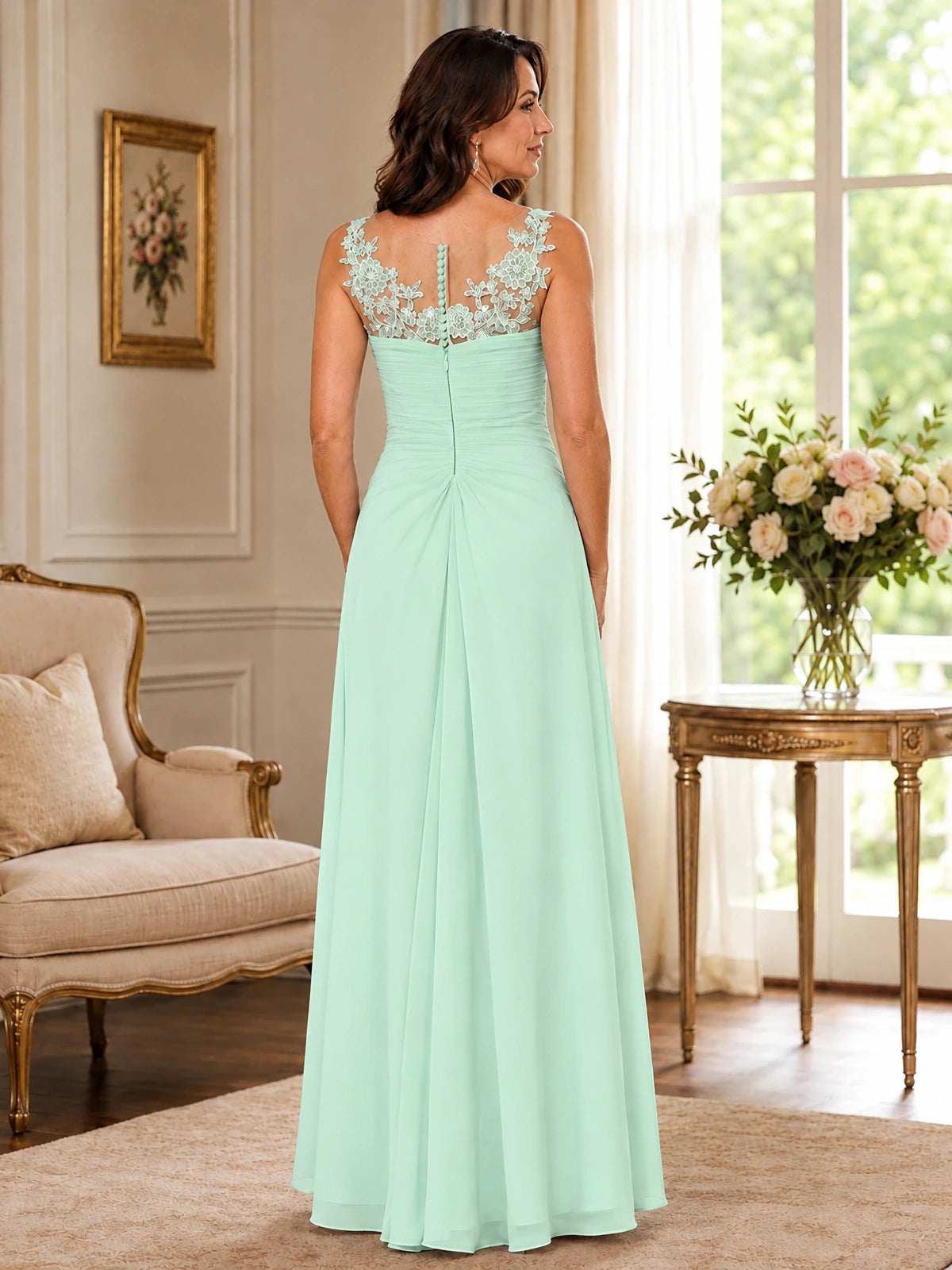 Elegant Chiffon Mother of the Bride Dress with Lace Applique and Cape Sleeves