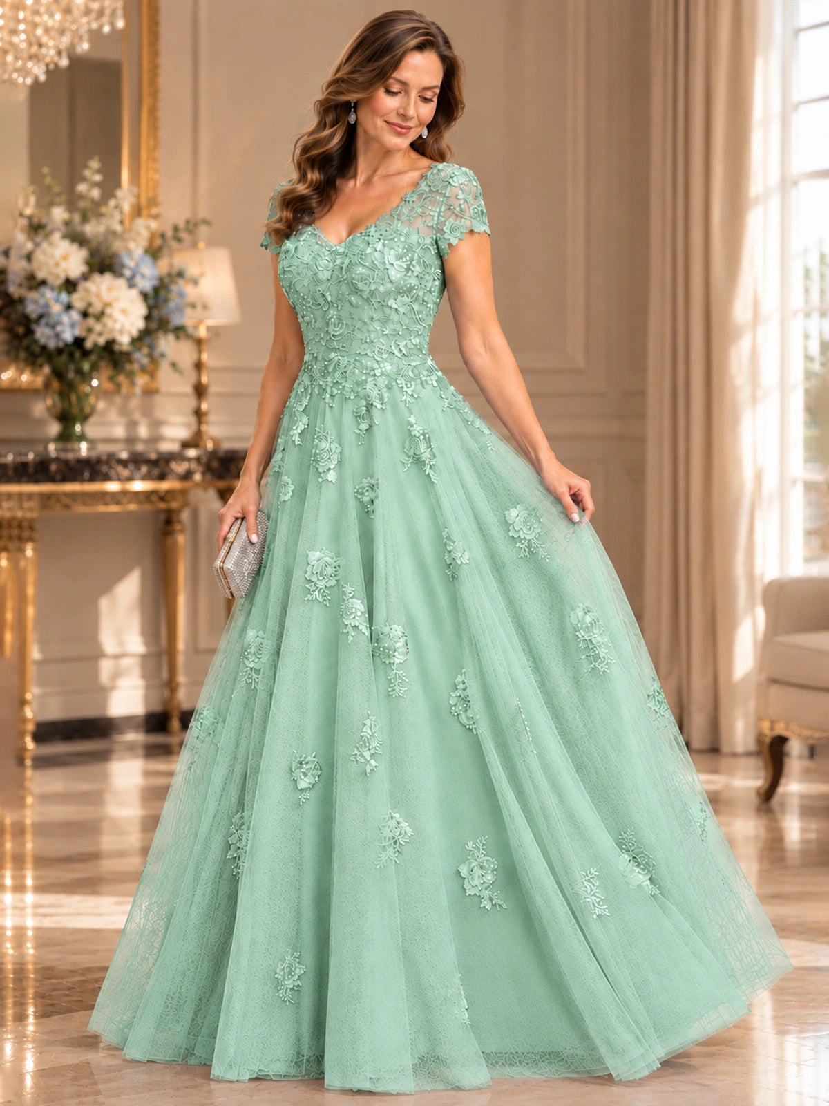 Lace Appliques A-line Mother of The Bride Dresses with Short Sleeves