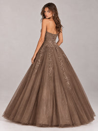 Strapless Sweetheart Tulle Ball Gown Prom Dress with Lace Appliques