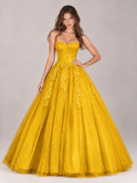 Strapless Sweetheart Tulle Ball Gown Prom Dress with Lace Appliques