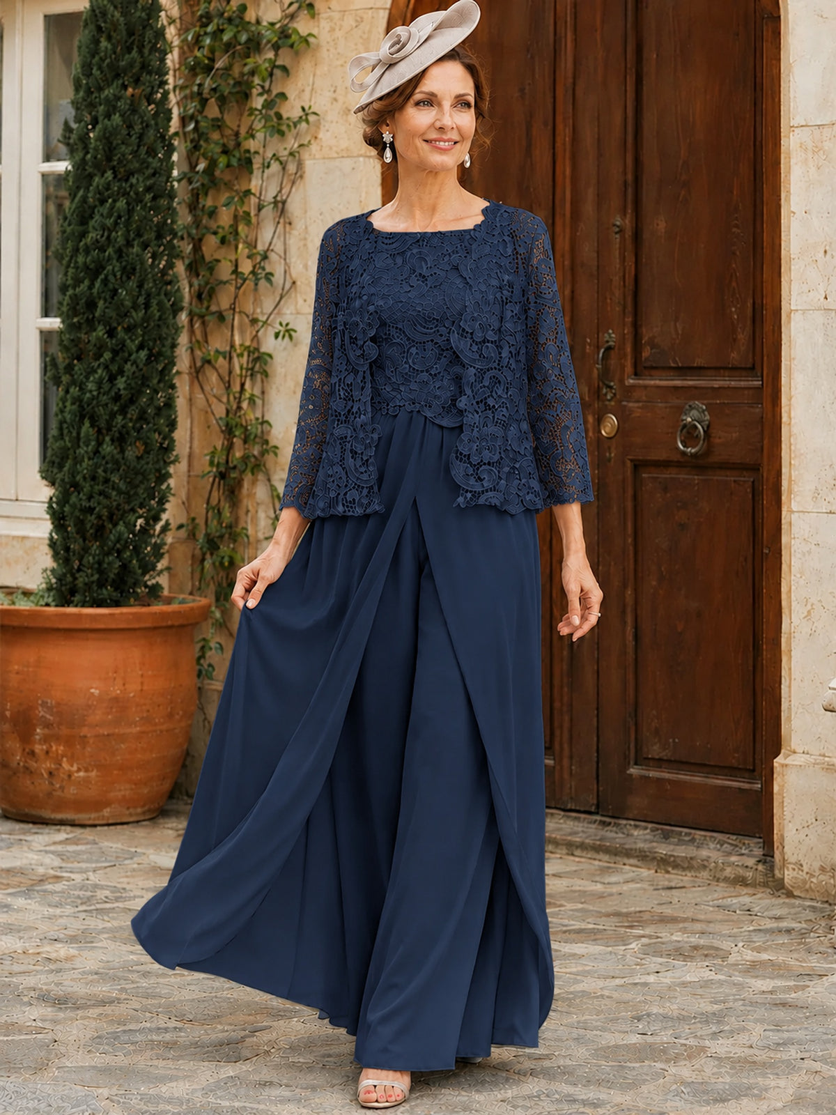 Elegant 3-Piece Chiffon Mother of the Bride Pantsuit with Floral Applique Jacket