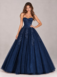 Strapless Sweetheart Tulle Ball Gown Prom Dress with Lace Appliques