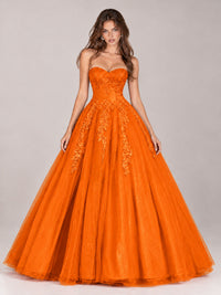 Strapless Sweetheart Tulle Ball Gown Prom Dress with Lace Appliques