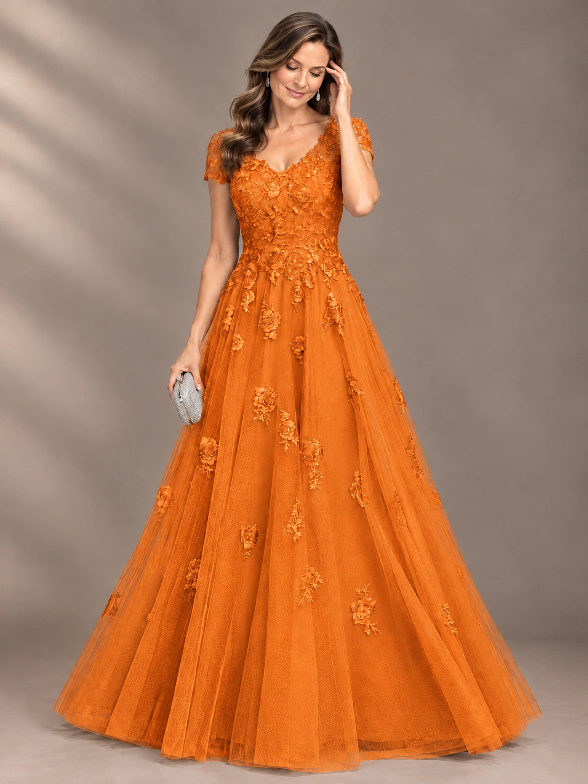 Lace Appliques A-line Mother of The Bride Dresses with Short Sleeves