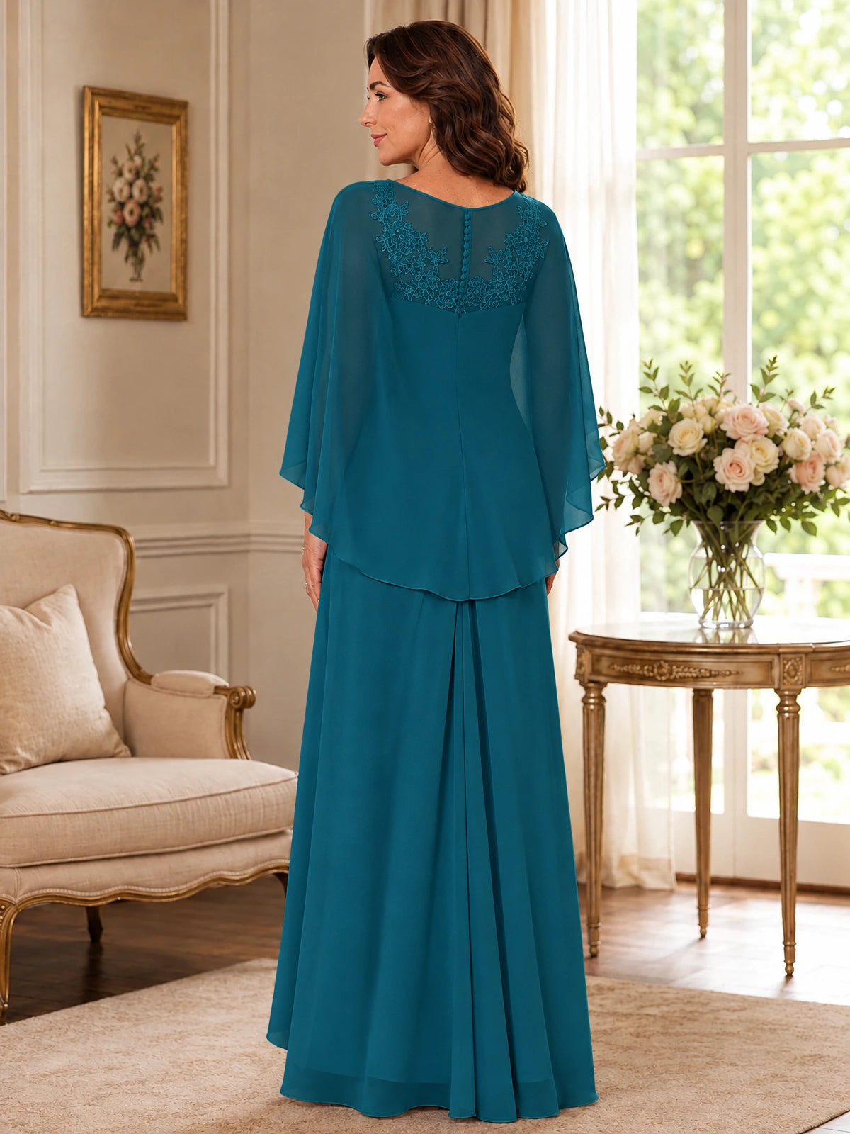 Elegant Chiffon Mother of the Bride Dress with Lace Applique and Cape Sleeves