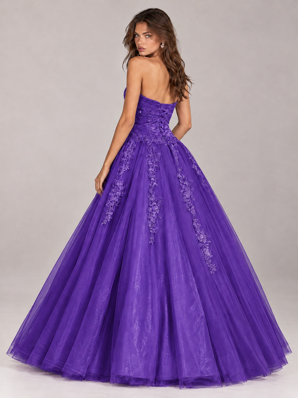 Strapless Sweetheart Tulle Ball Gown Prom Dress with Lace Appliques