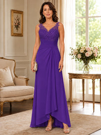 Elegant Chiffon Mother of the Bride Dress with Lace Applique and Cape Sleeves