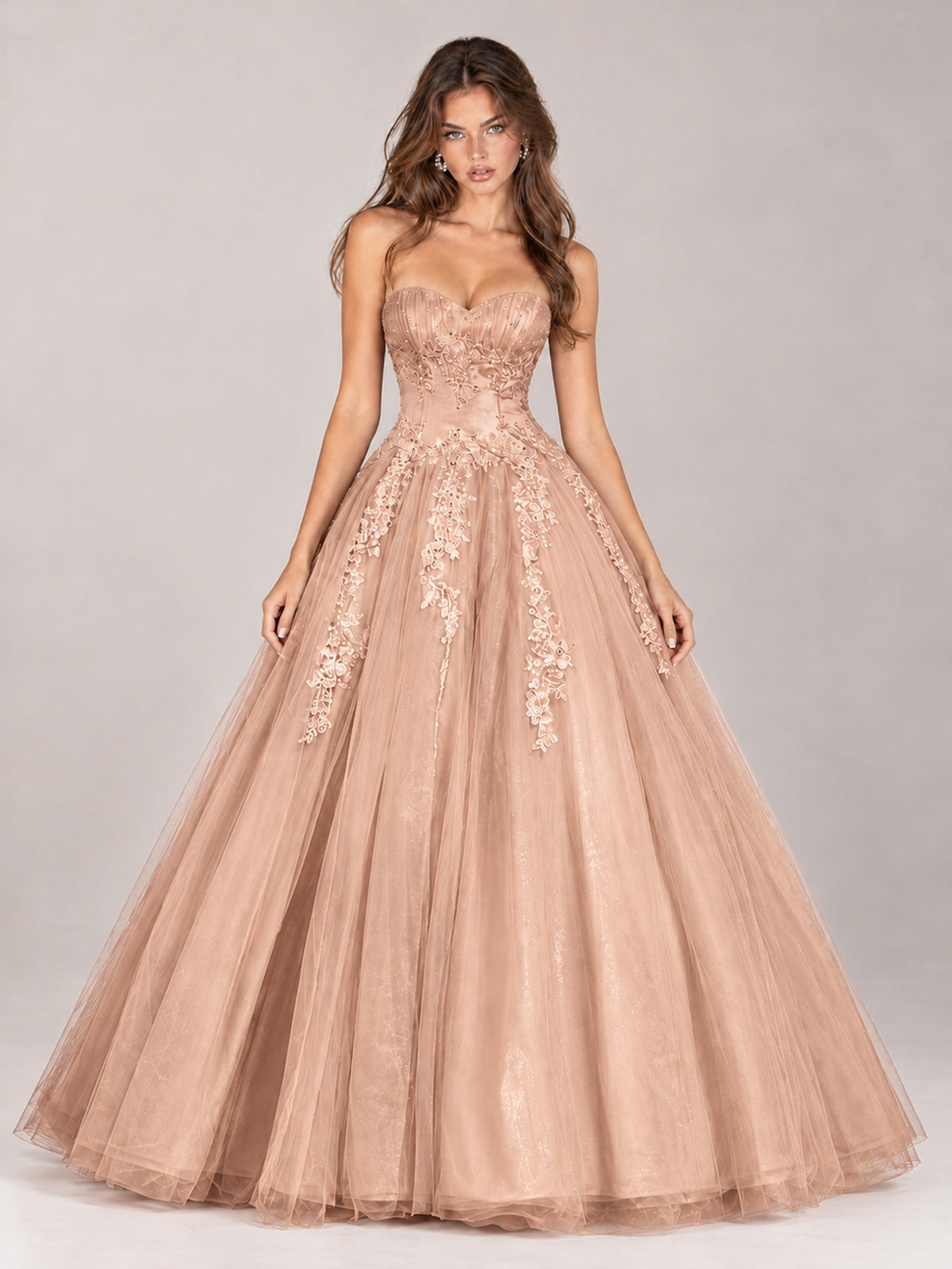 Strapless Sweetheart Tulle Ball Gown Prom Dress with Lace Appliques