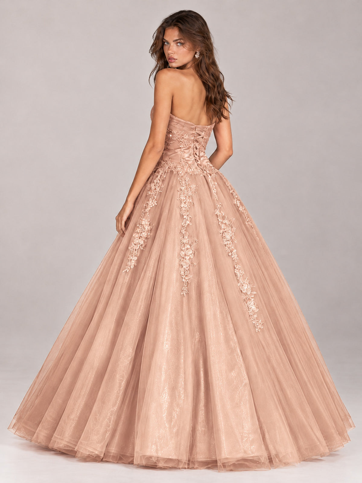 Strapless Sweetheart Tulle Ball Gown Prom Dress with Lace Appliques