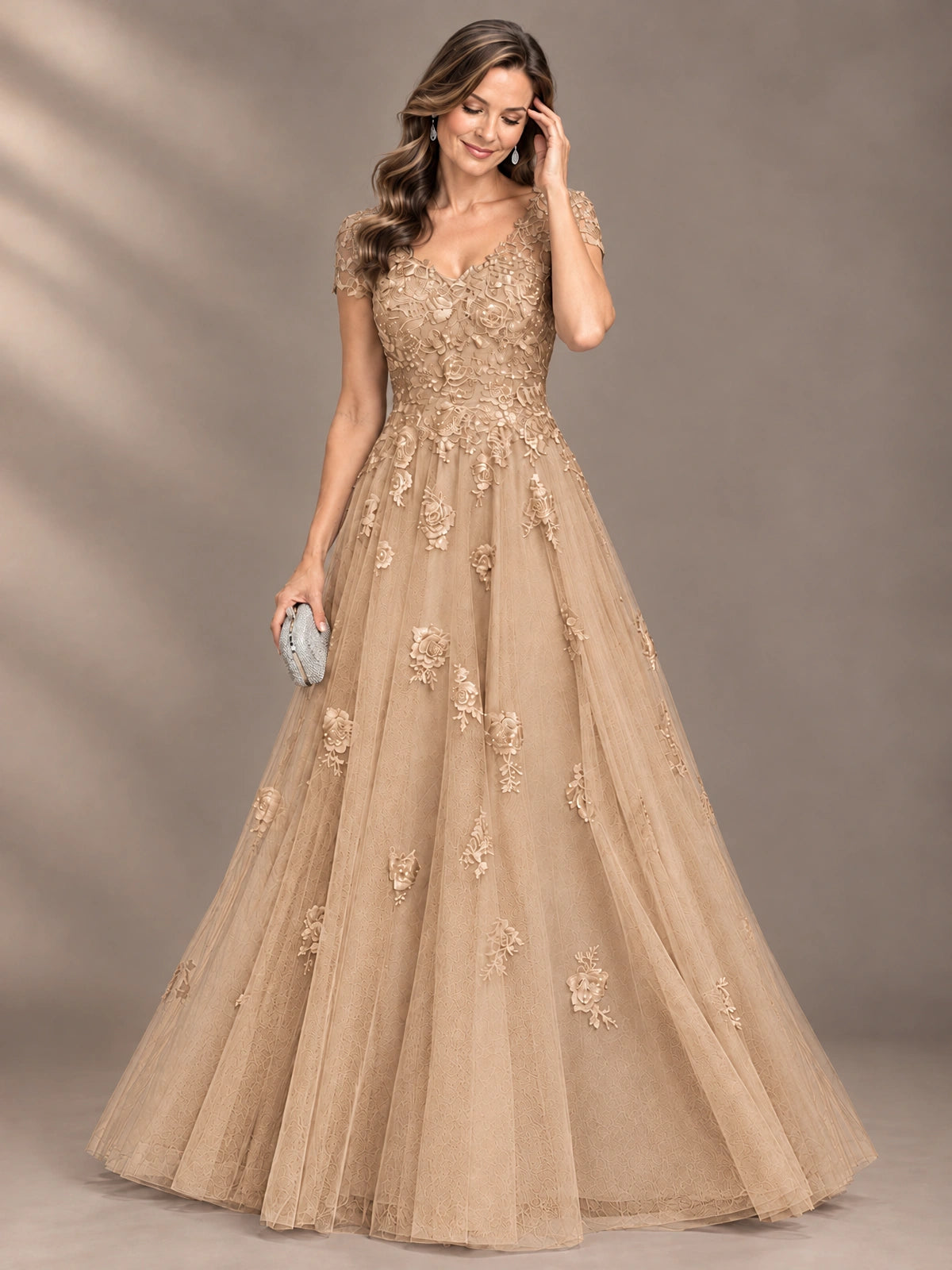 Lace Appliques A-line Mother of The Bride Dresses with Short Sleeves