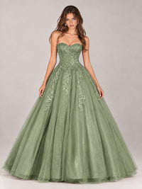 Strapless Sweetheart Tulle Ball Gown Prom Dress with Lace Appliques