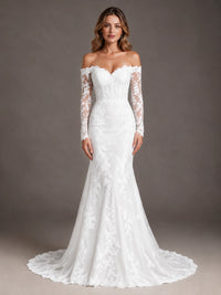 Sweetheart mermaid lace bridal gown