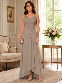 Elegant Chiffon Mother of the Bride Dress with Lace Applique and Cape Sleeves
