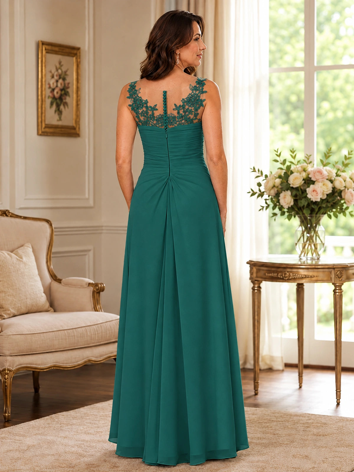 Elegant Chiffon Mother of the Bride Dress with Lace Applique and Cape Sleeves