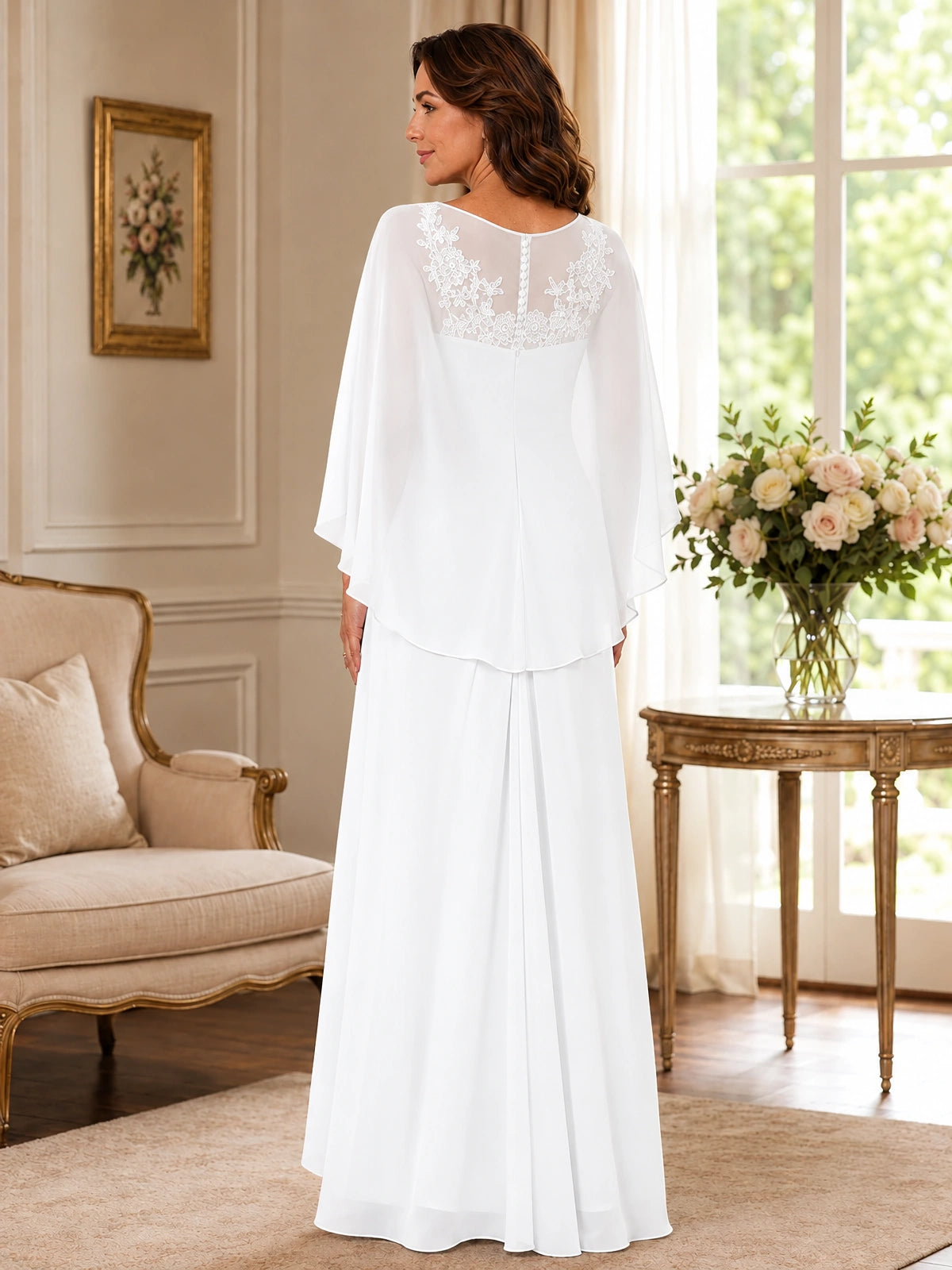 Elegant Chiffon Mother of the Bride Dress with Lace Applique and Cape Sleeves