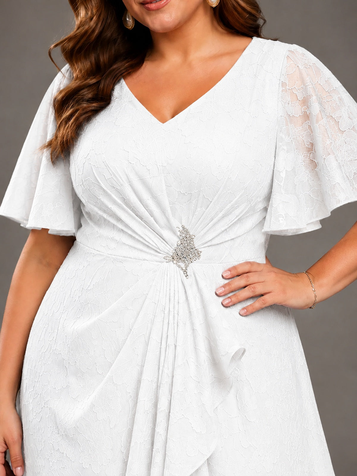 Jacquard Chiffon A-Line V-Neck High-Low Mother of the Bride Dress