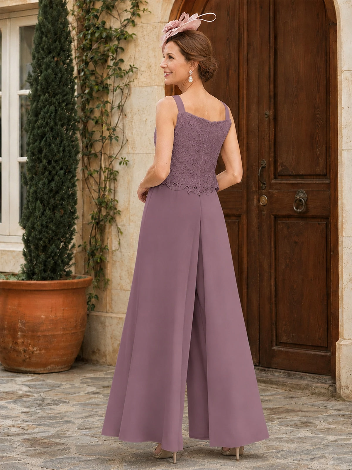 Elegant 3-Piece Chiffon Mother of the Bride Pantsuit with Floral Applique Jacket