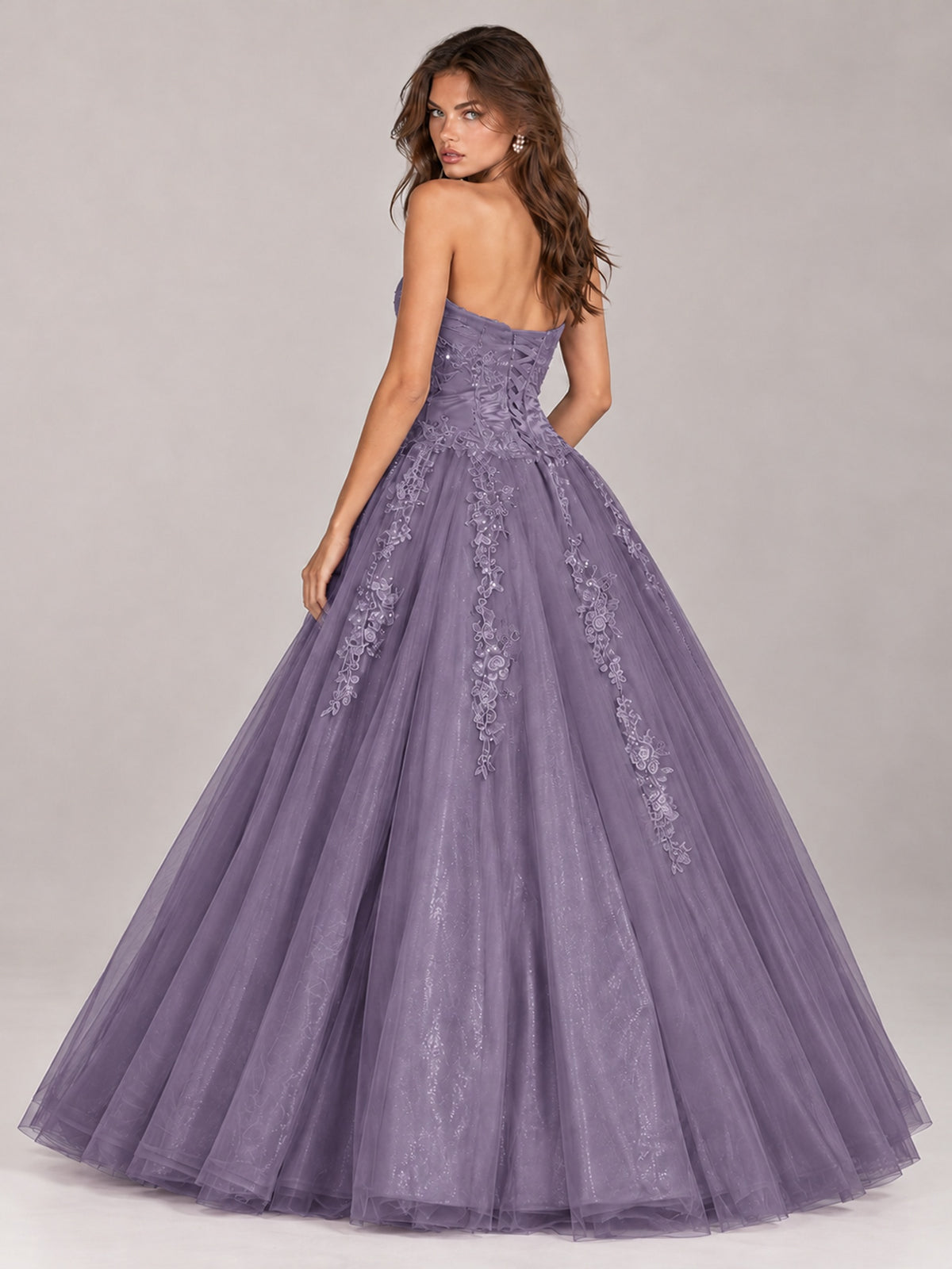 Strapless Sweetheart Tulle Ball Gown Prom Dress with Lace Appliques