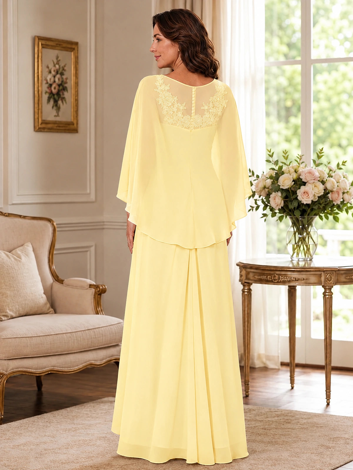 Elegant Chiffon Mother of the Bride Dress with Lace Applique and Cape Sleeves