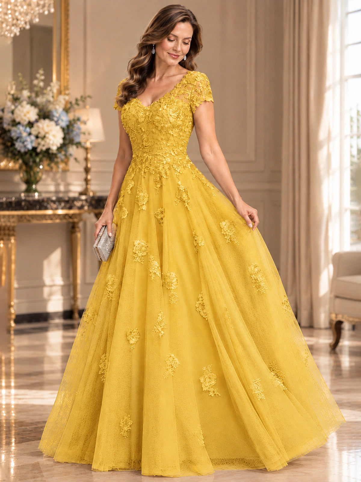 Lace Appliques A-line Mother of The Bride Dresses with Short Sleeves